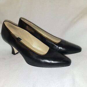 Black Pumps Vintage Nine West 7 1/2 M